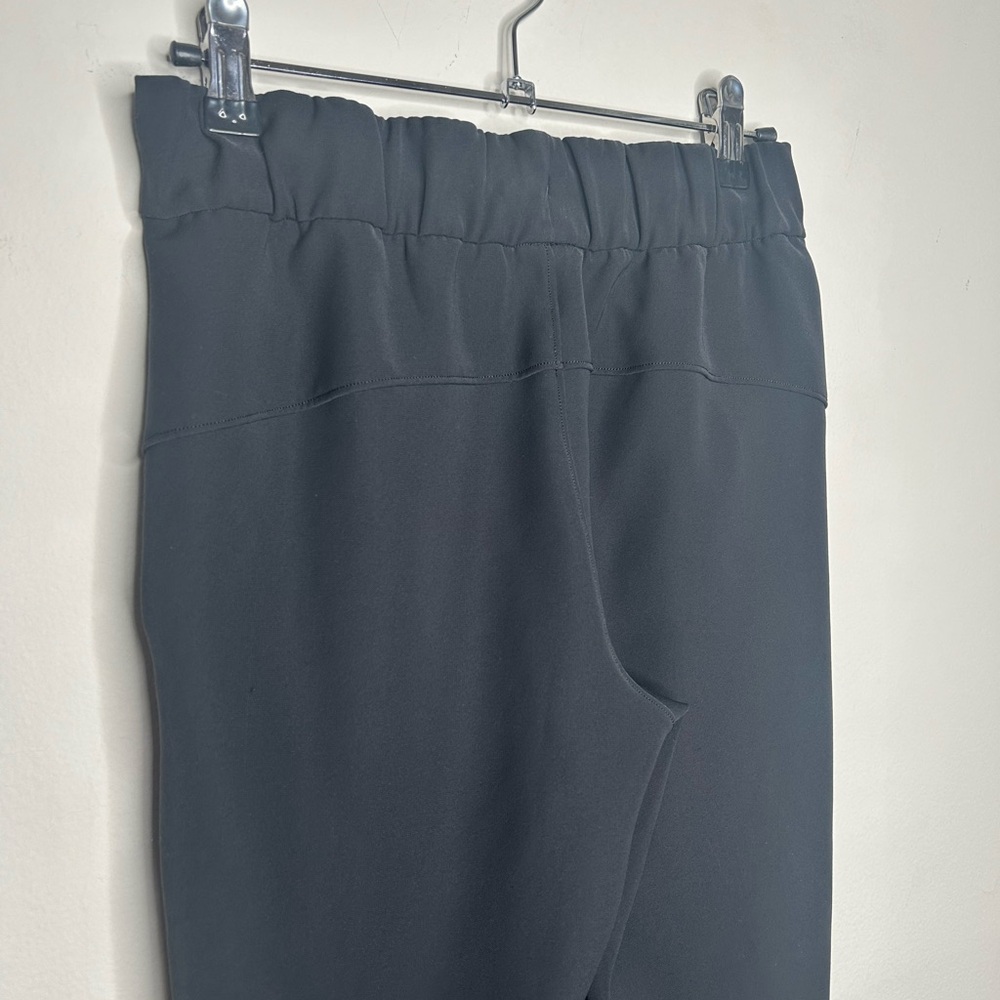 Lululemon On The Fly Pant Woven 27" Black Straight Leg Scrub Pant Drawstring 2 - Picture 7 of 14